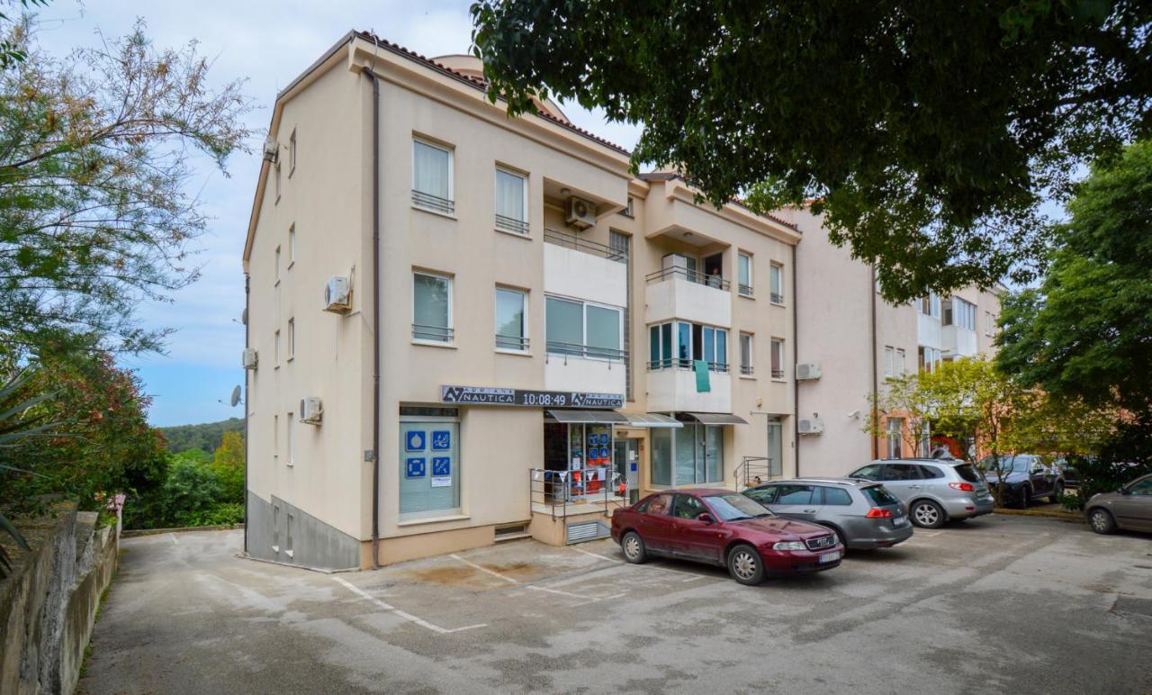 Lungo Mare Appartement Pula Buitenkant foto
