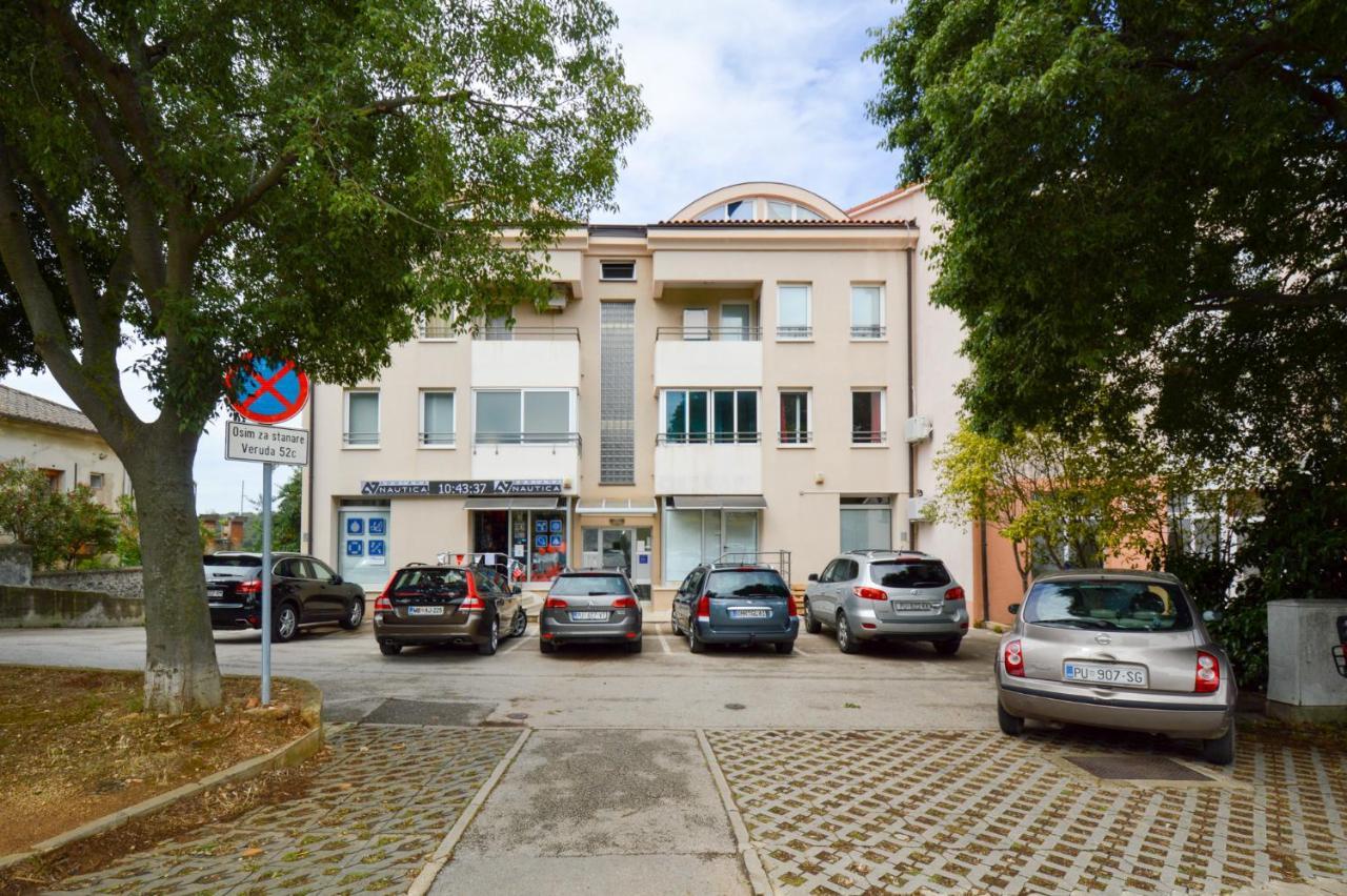 Lungo Mare Appartement Pula Buitenkant foto