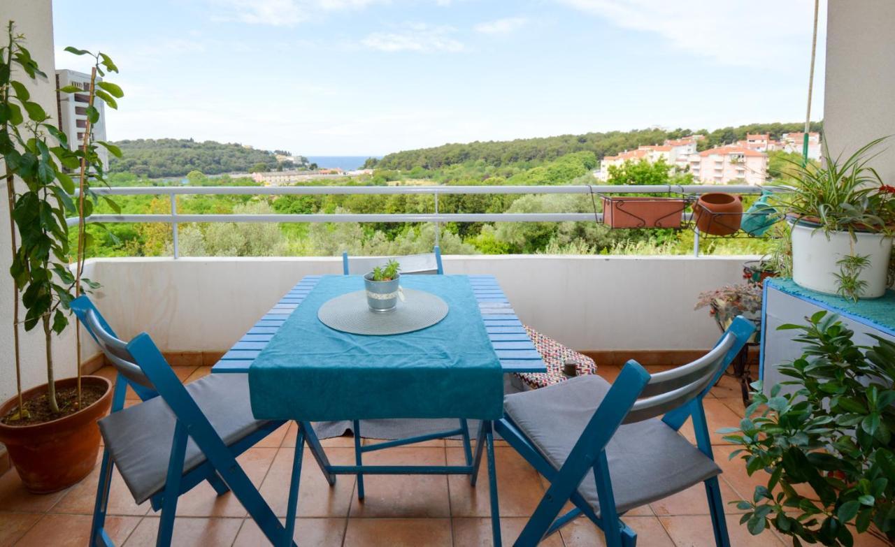 Lungo Mare Appartement Pula Buitenkant foto