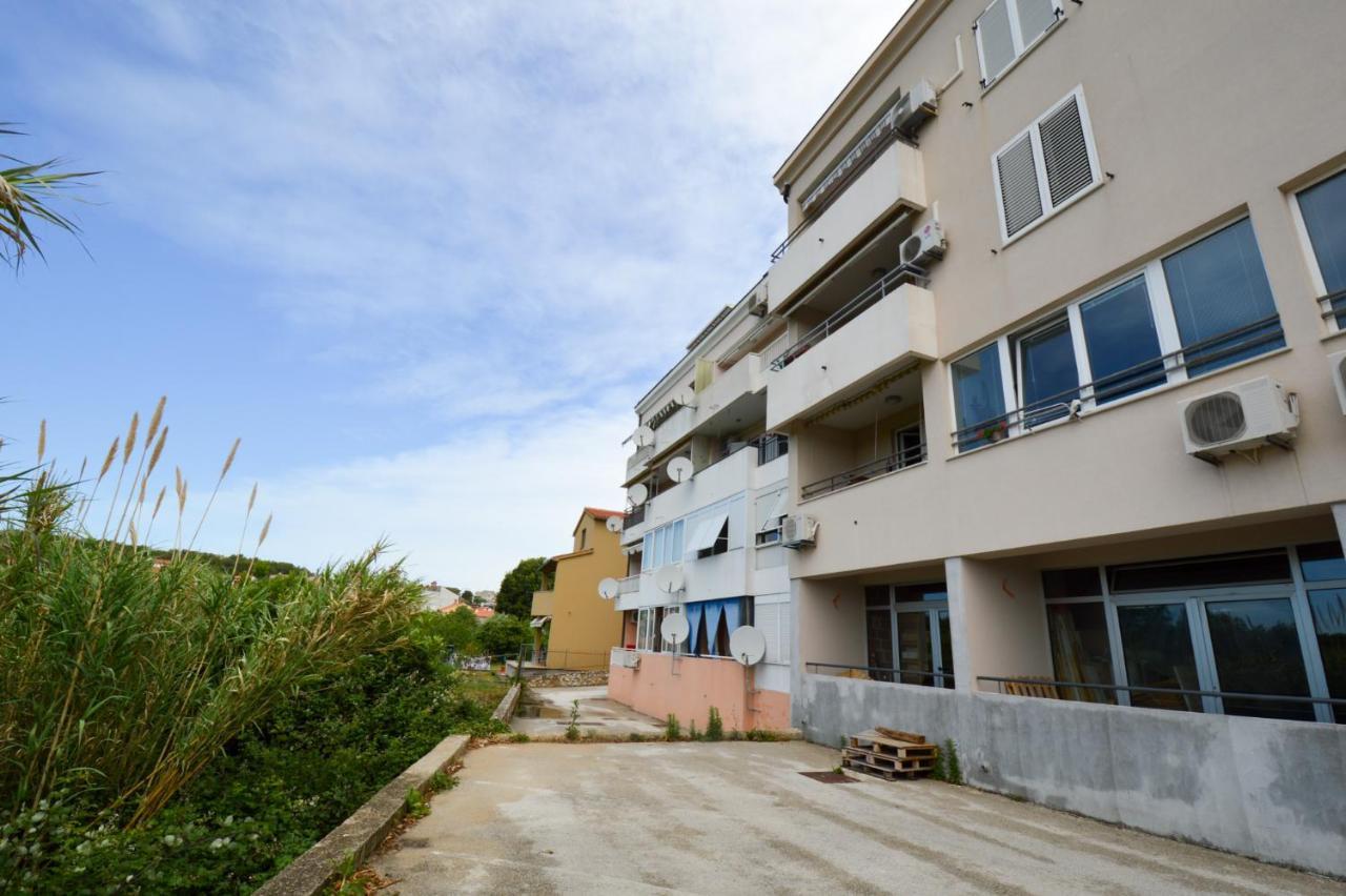 Lungo Mare Appartement Pula Buitenkant foto
